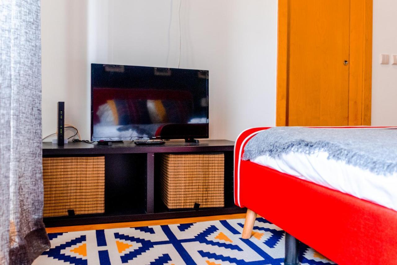 Cozy Studio In The Heart Of Lapa - 5Min Walk To Metro! Porto Bagian luar foto