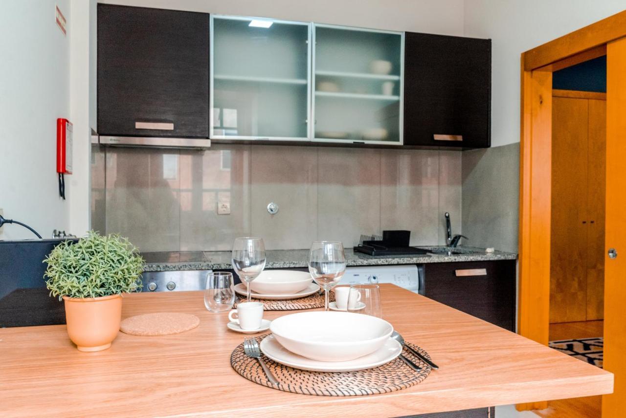 Cozy Studio In The Heart Of Lapa - 5Min Walk To Metro! Porto Bagian luar foto